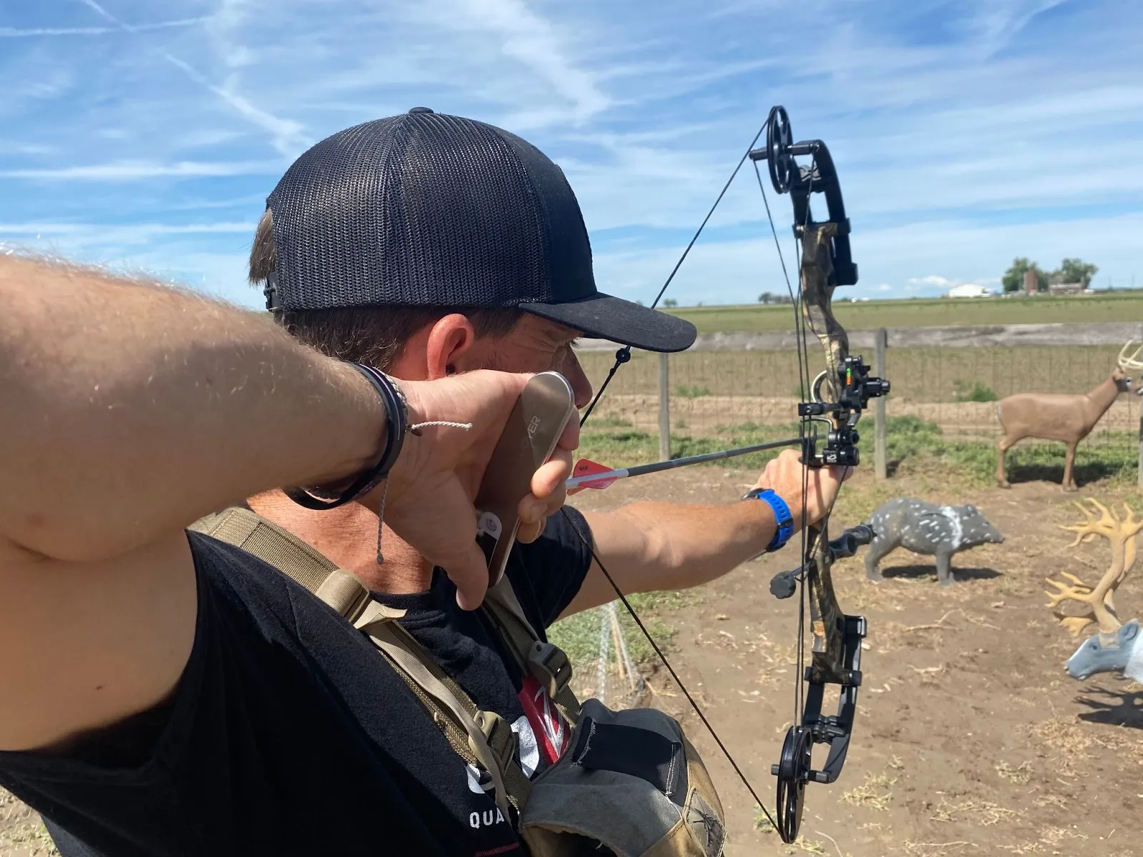 PSE Stinger – Best Compact Bow for Backyard Practice 2026 Credit: PSE Archery / Outdoor Life